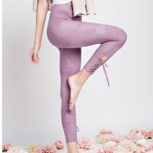 Lace Up Side Detailed Washed Out Leggings